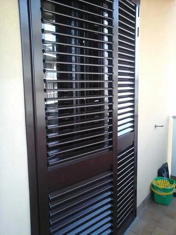 persiana-legno-scuro